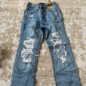 Aeropostale 90’s Baggy Jeans. Size 000. New WITH TAGS